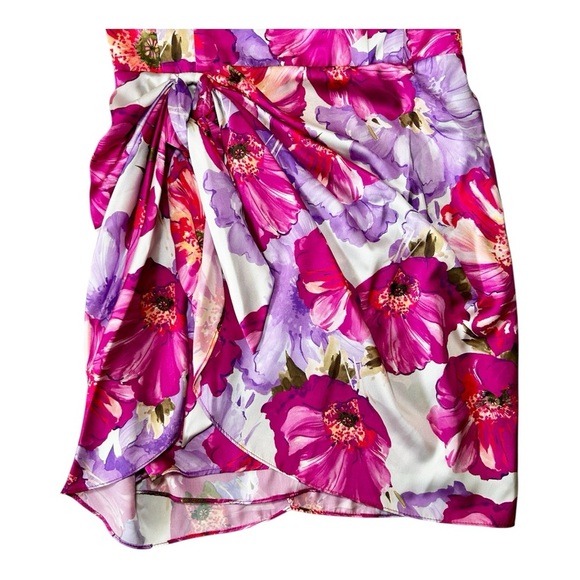 Katie May Los Angeles Electra Mini Dress, Magenta Poppy, NWT, Size Medium,Floral - Picture 5 of 10